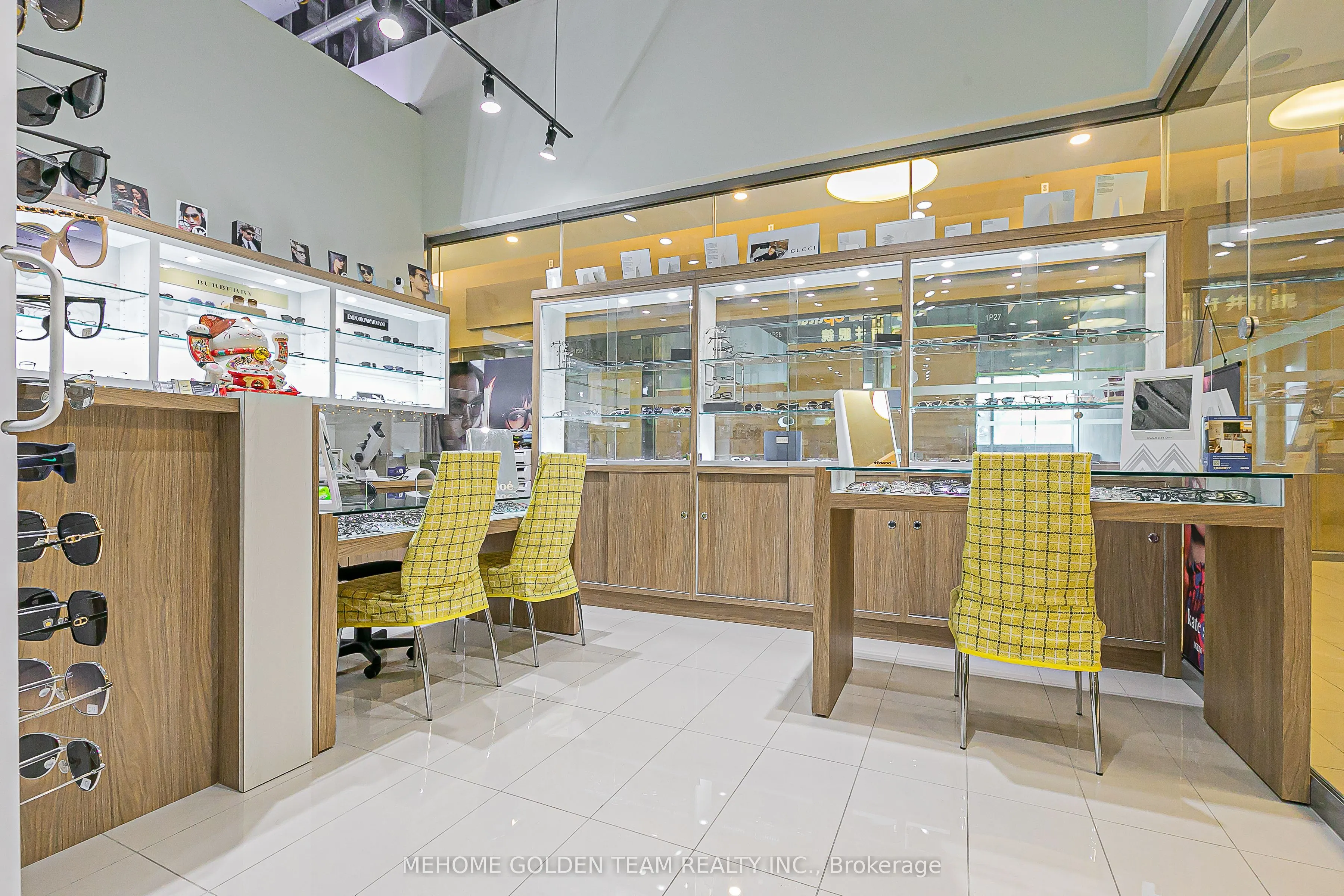 9390 woodbine Avenue, #1D33 & 1D35