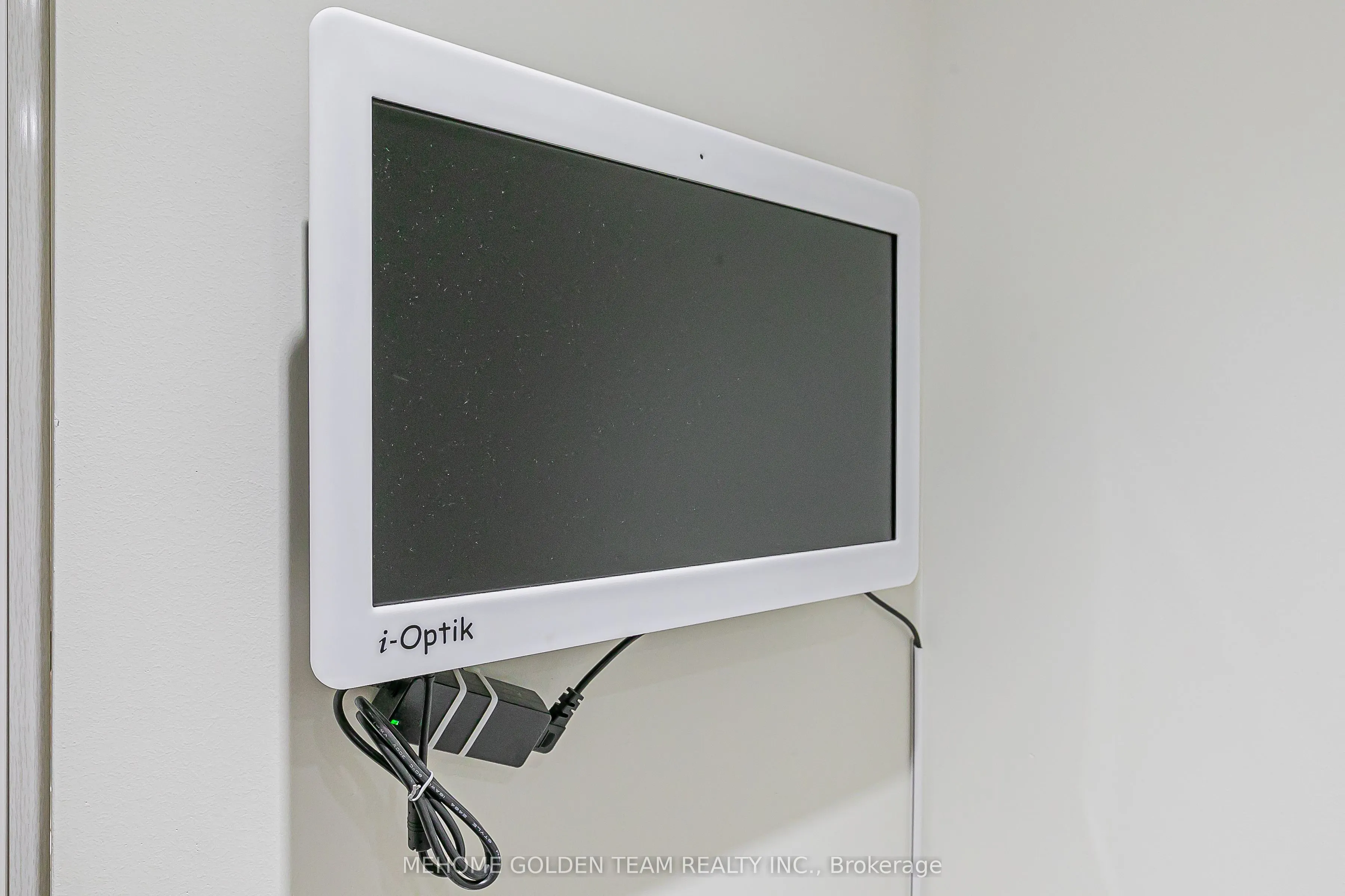 9390 woodbine Avenue, #1D33 & 1D35