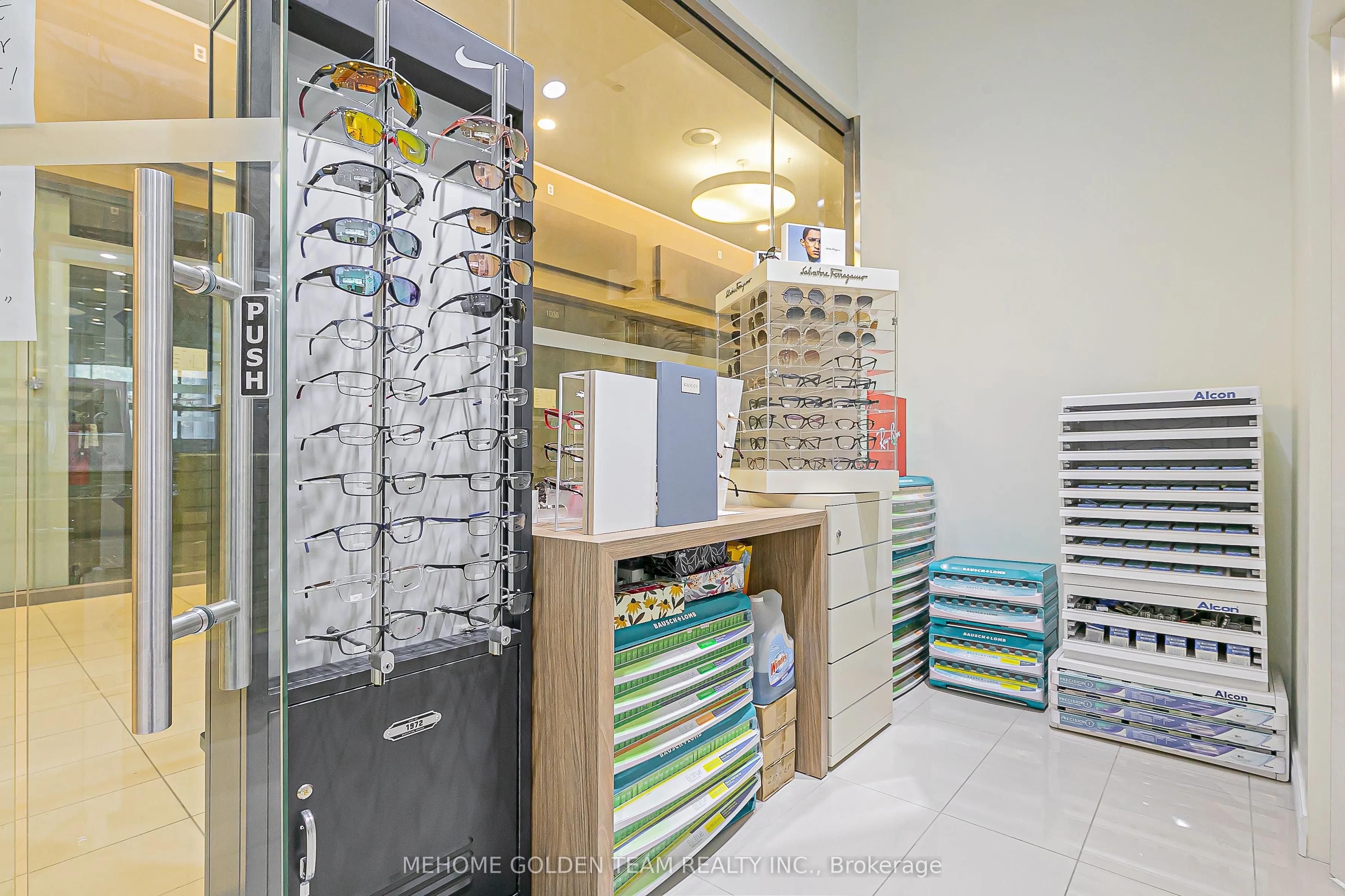 9390 woodbine Avenue, #1D33 & 1D35