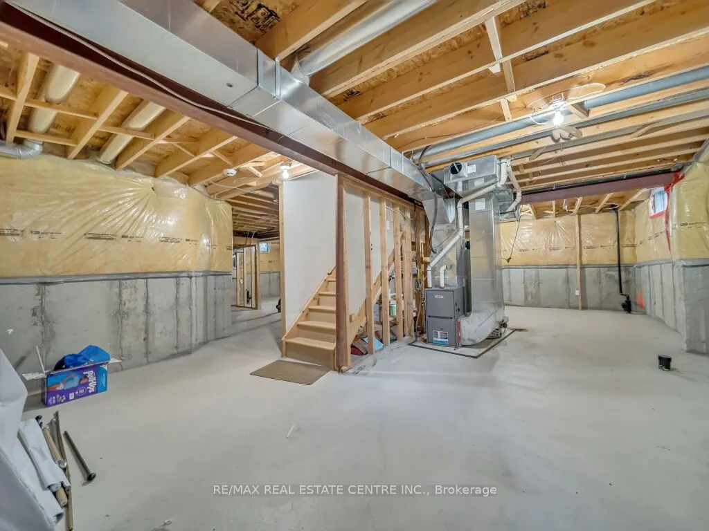 45 Stonemount Crescent