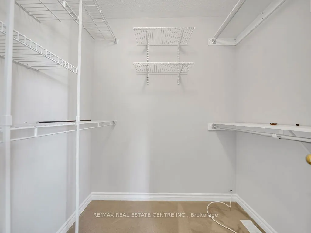 45 Stonemount Crescent