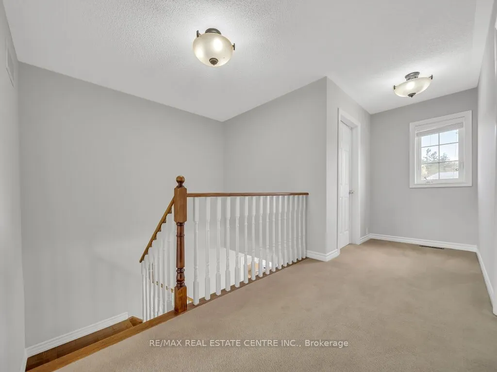 45 Stonemount Crescent