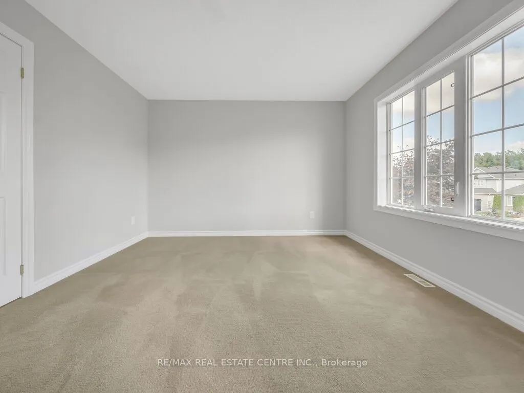 45 Stonemount Crescent