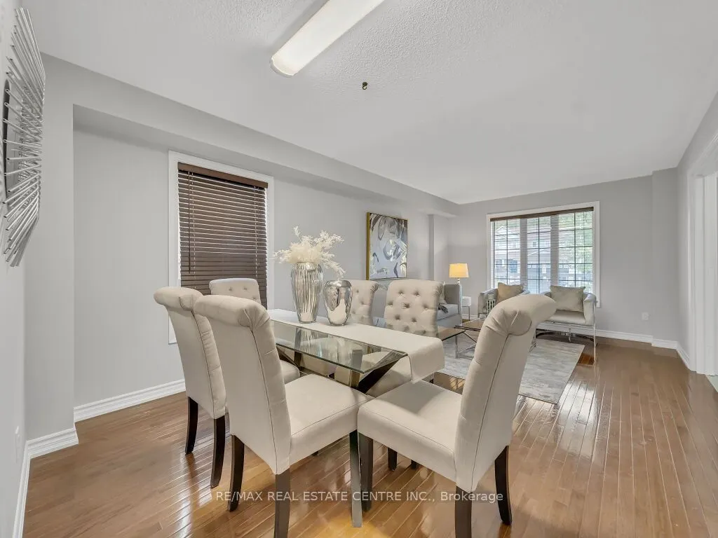 45 Stonemount Crescent