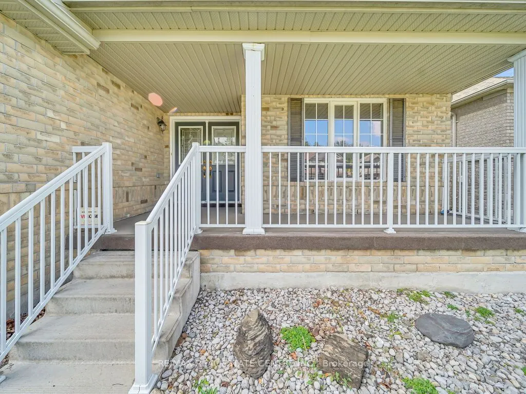 45 Stonemount Crescent