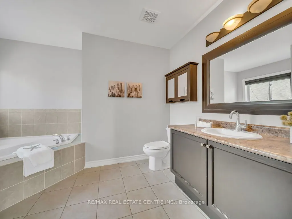 45 Stonemount Crescent