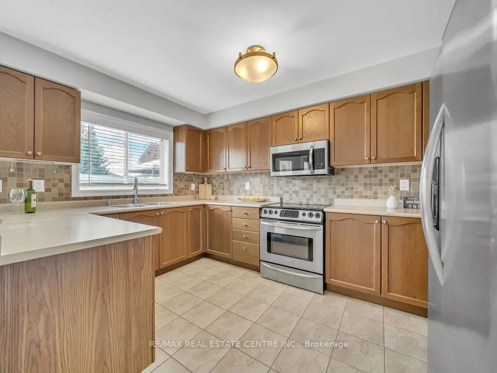 45 Stonemount Crescent