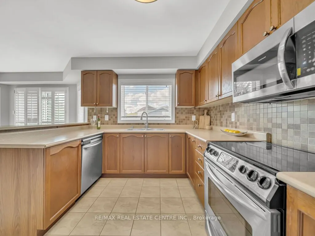 45 Stonemount Crescent