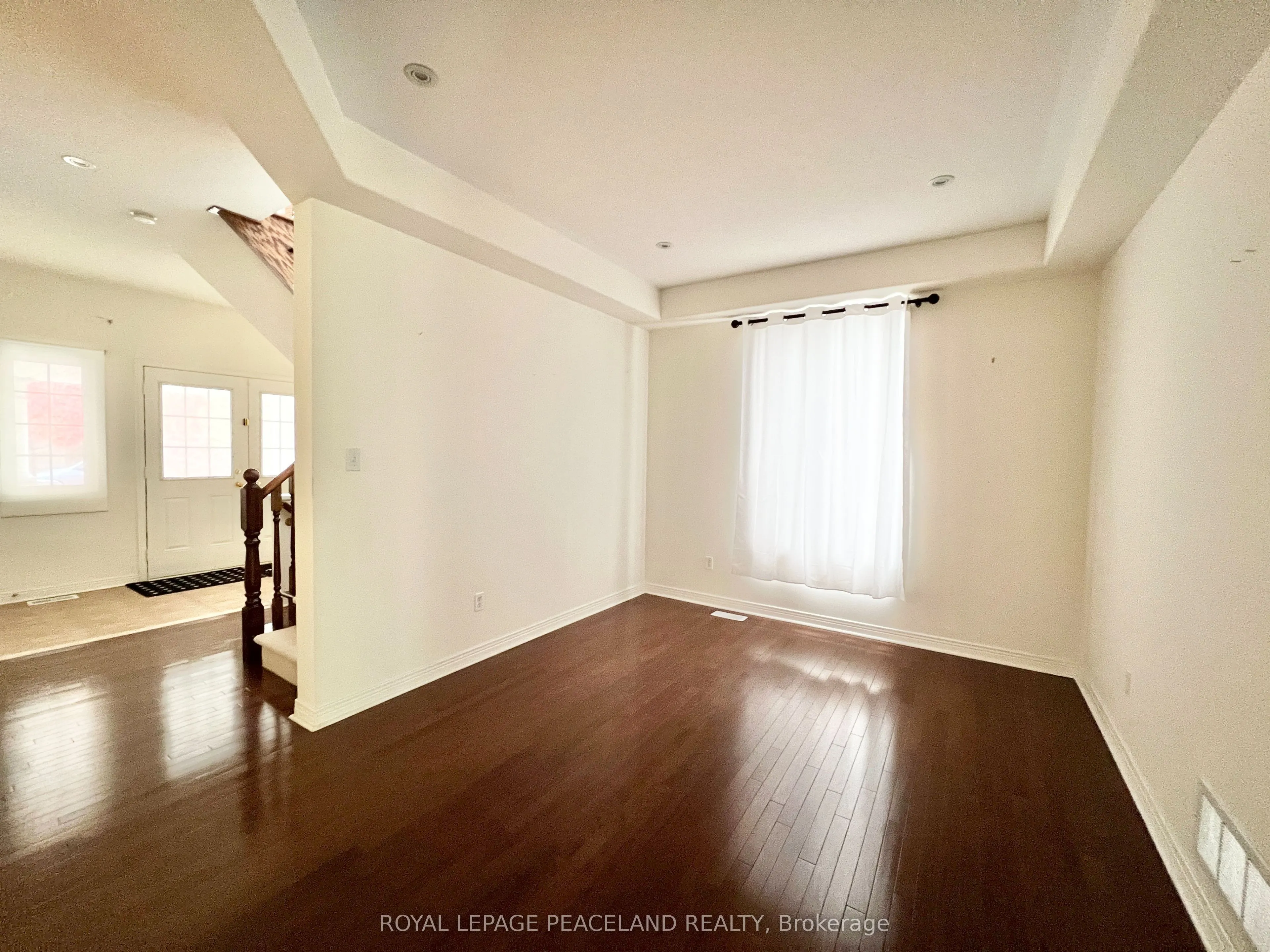 73 Castleglen Boulevard