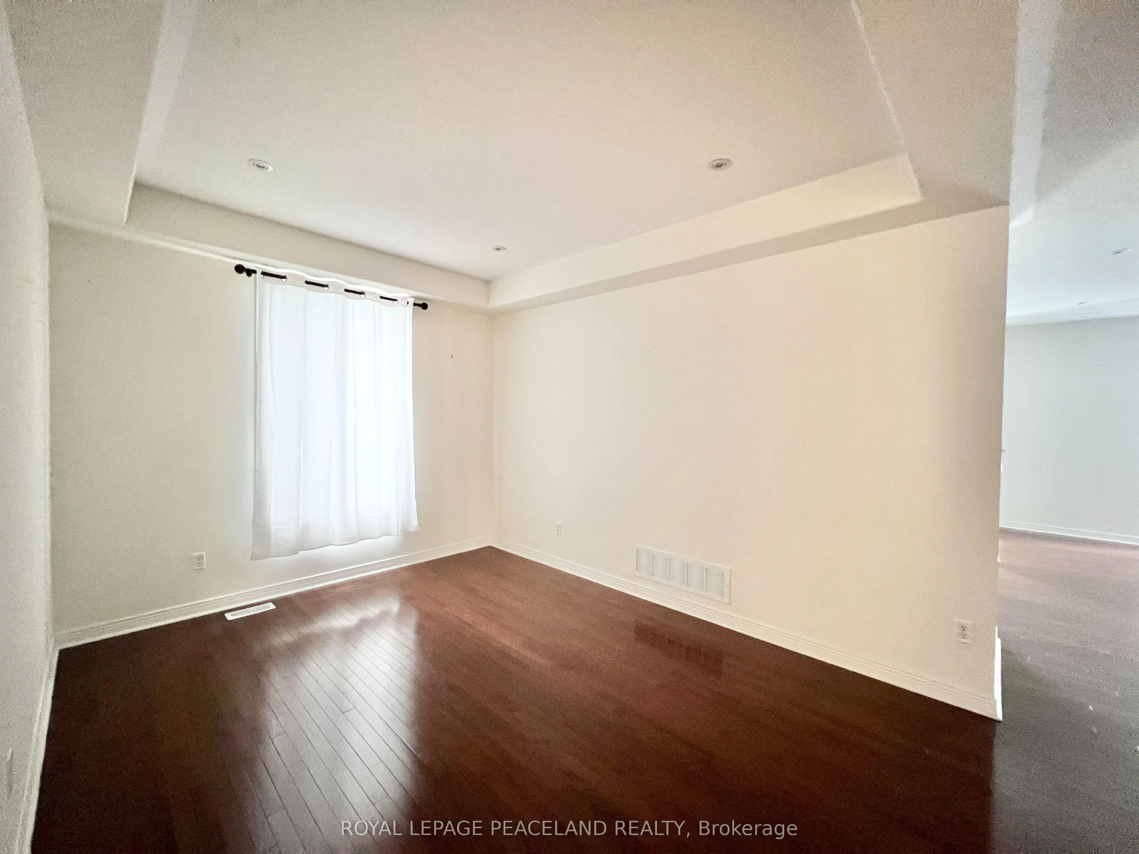 73 Castleglen Boulevard