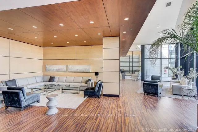 2900 Highway 7 W, #705