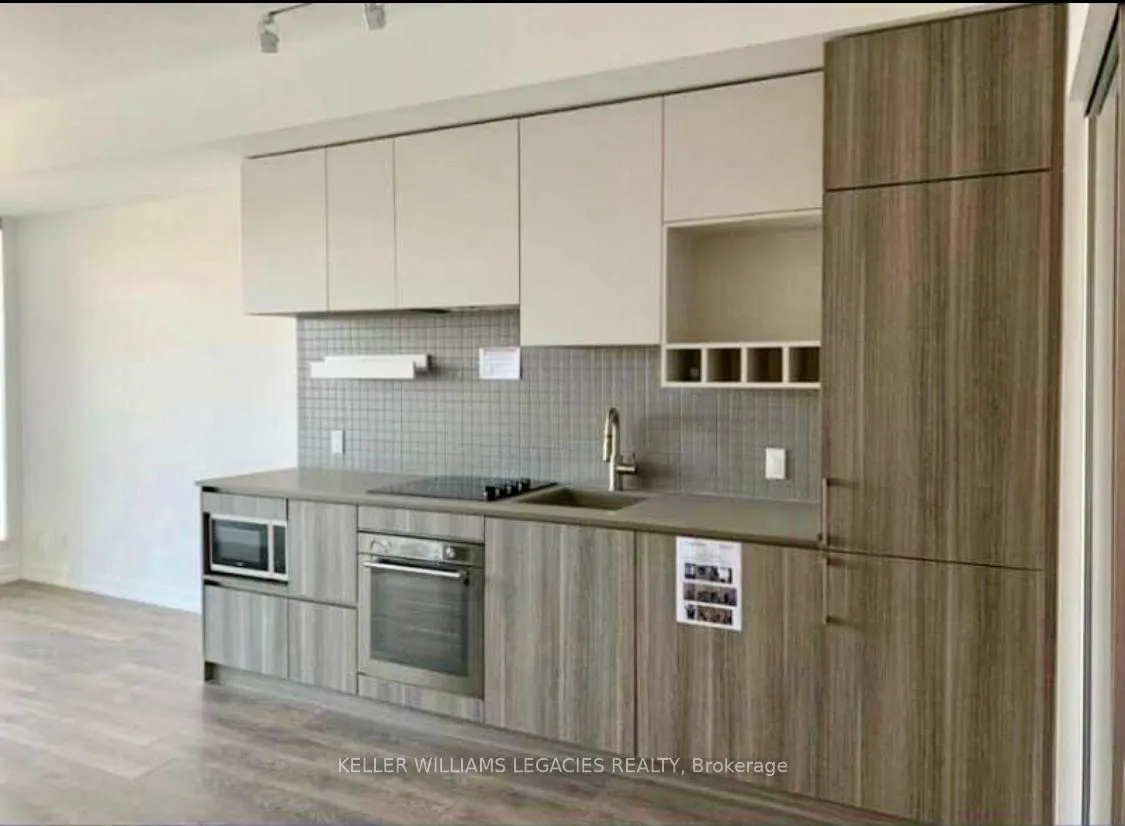 5 Buttermill Avenue, #1107