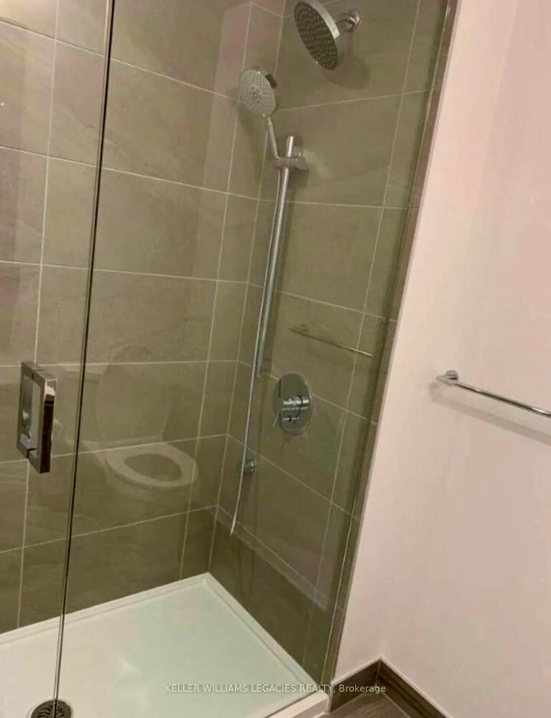 5 Buttermill Avenue, #1107