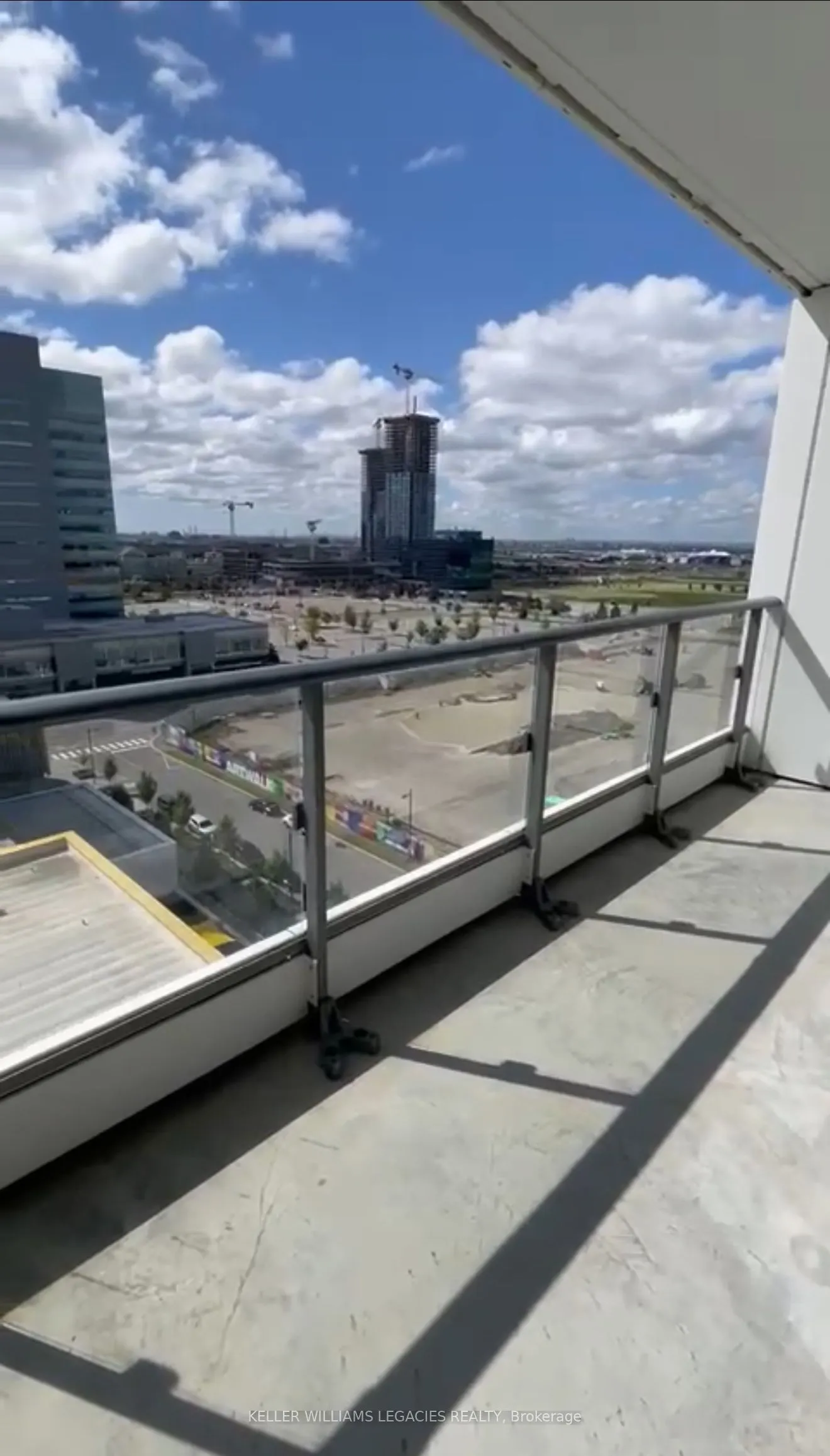 5 Buttermill Avenue, #1107