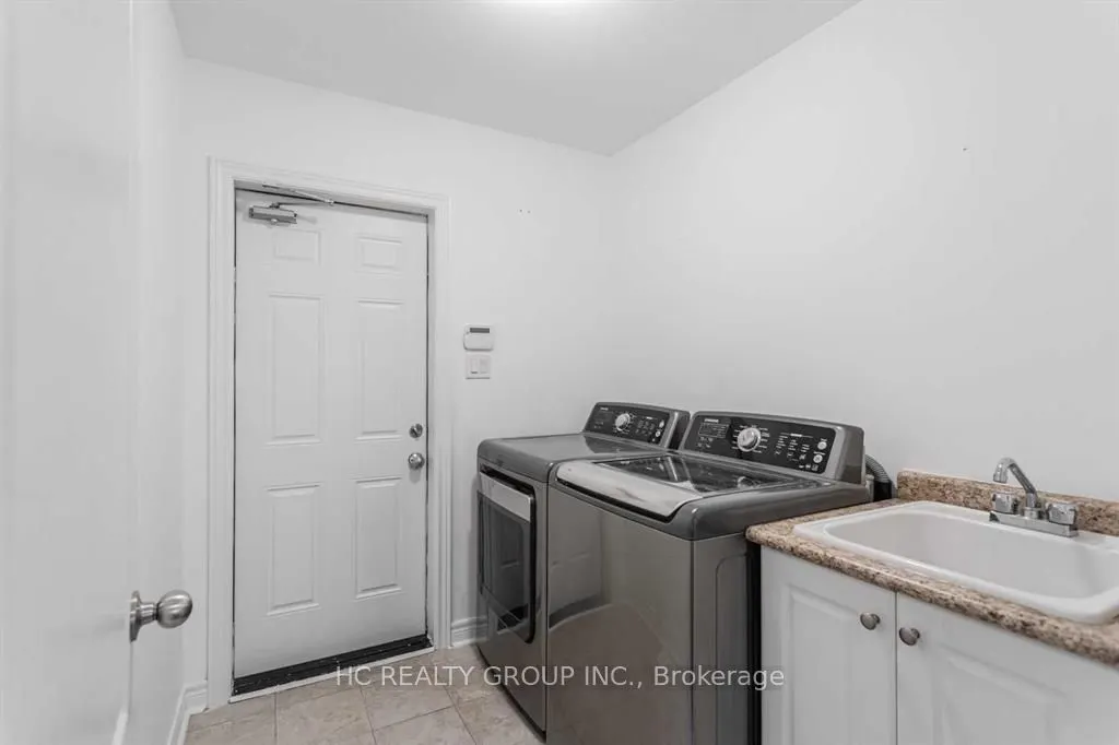 20 Tigertail Crescent