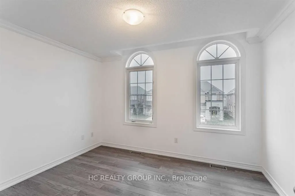 20 Tigertail Crescent