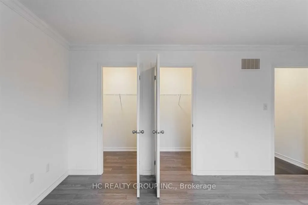 20 Tigertail Crescent