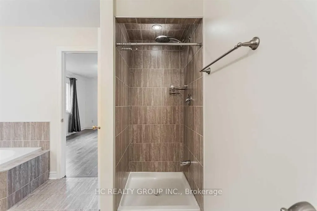 20 Tigertail Crescent