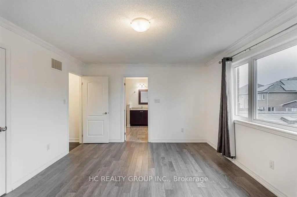 20 Tigertail Crescent