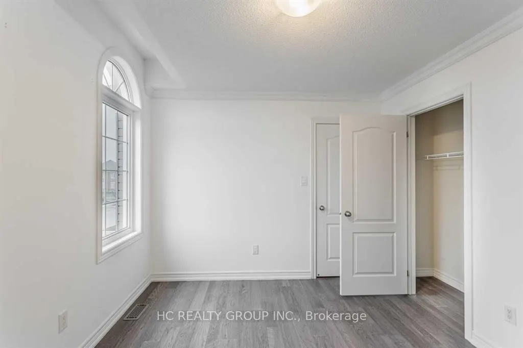 20 Tigertail Crescent