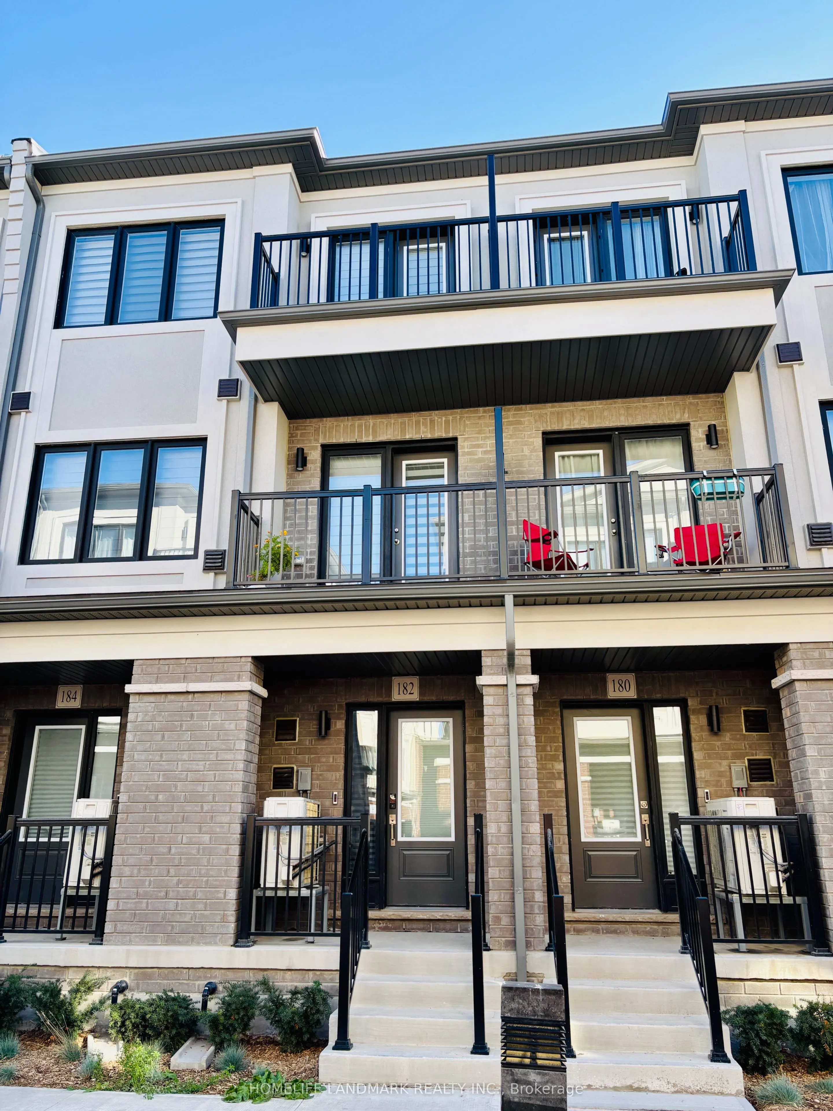 182 MATAWIN Lane, #117