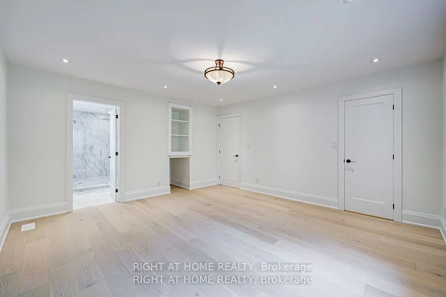 26375 Woodbine Ave Avenue