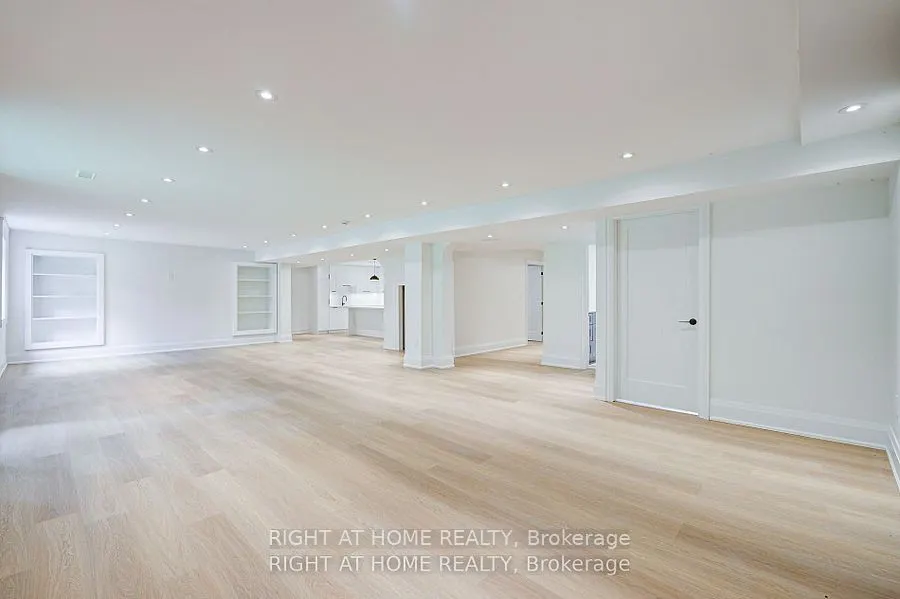 26375 Woodbine Ave Avenue