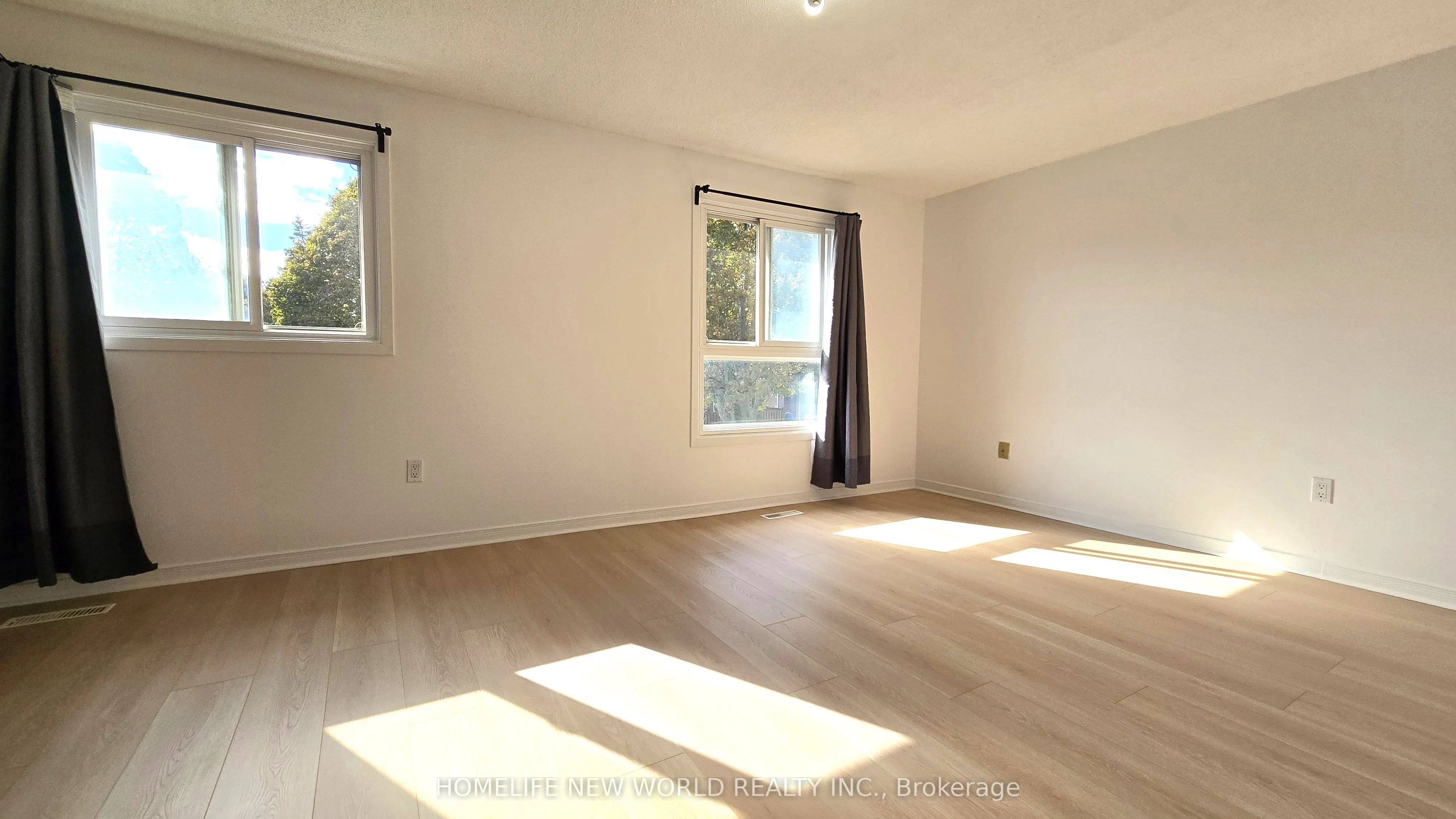 72 Pepperell Crescent