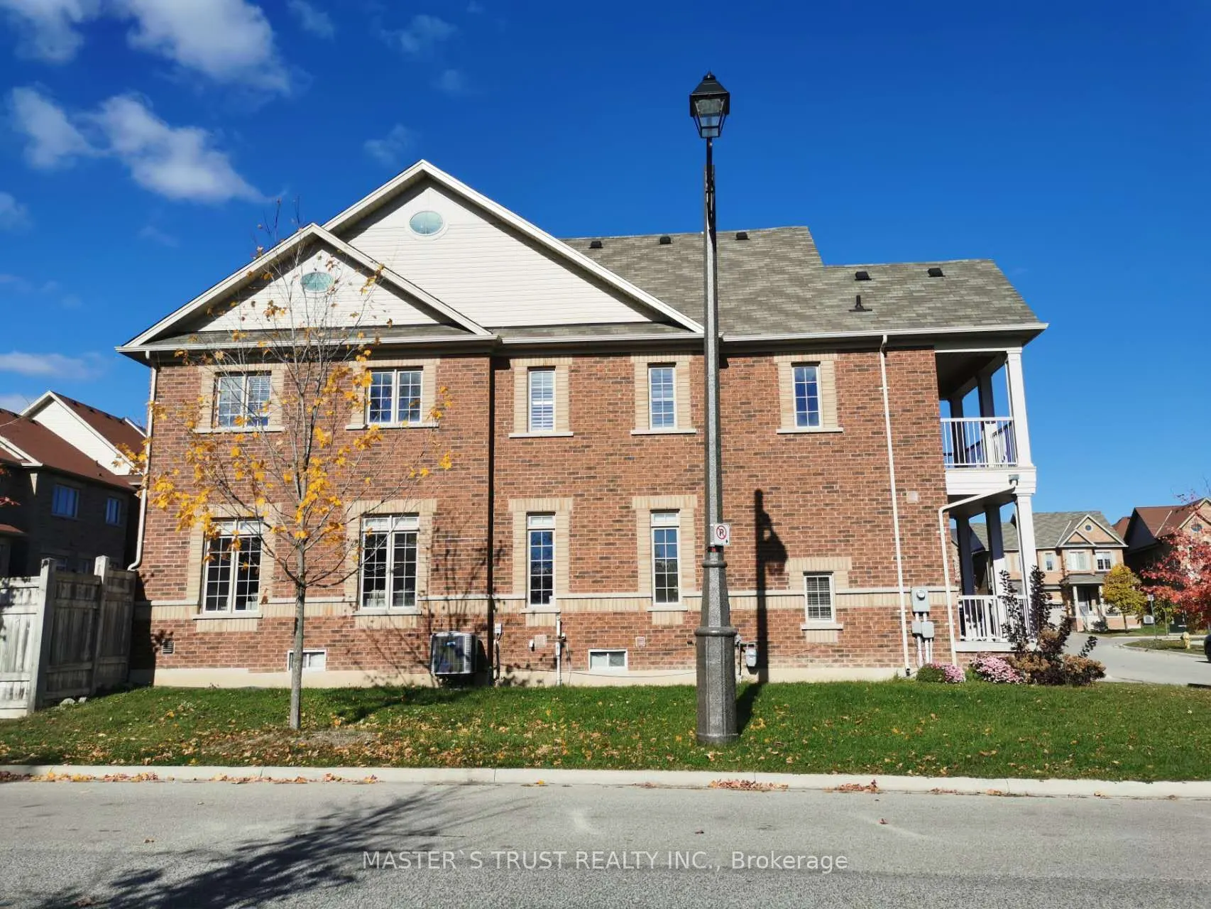 16 William Bartlett Drive