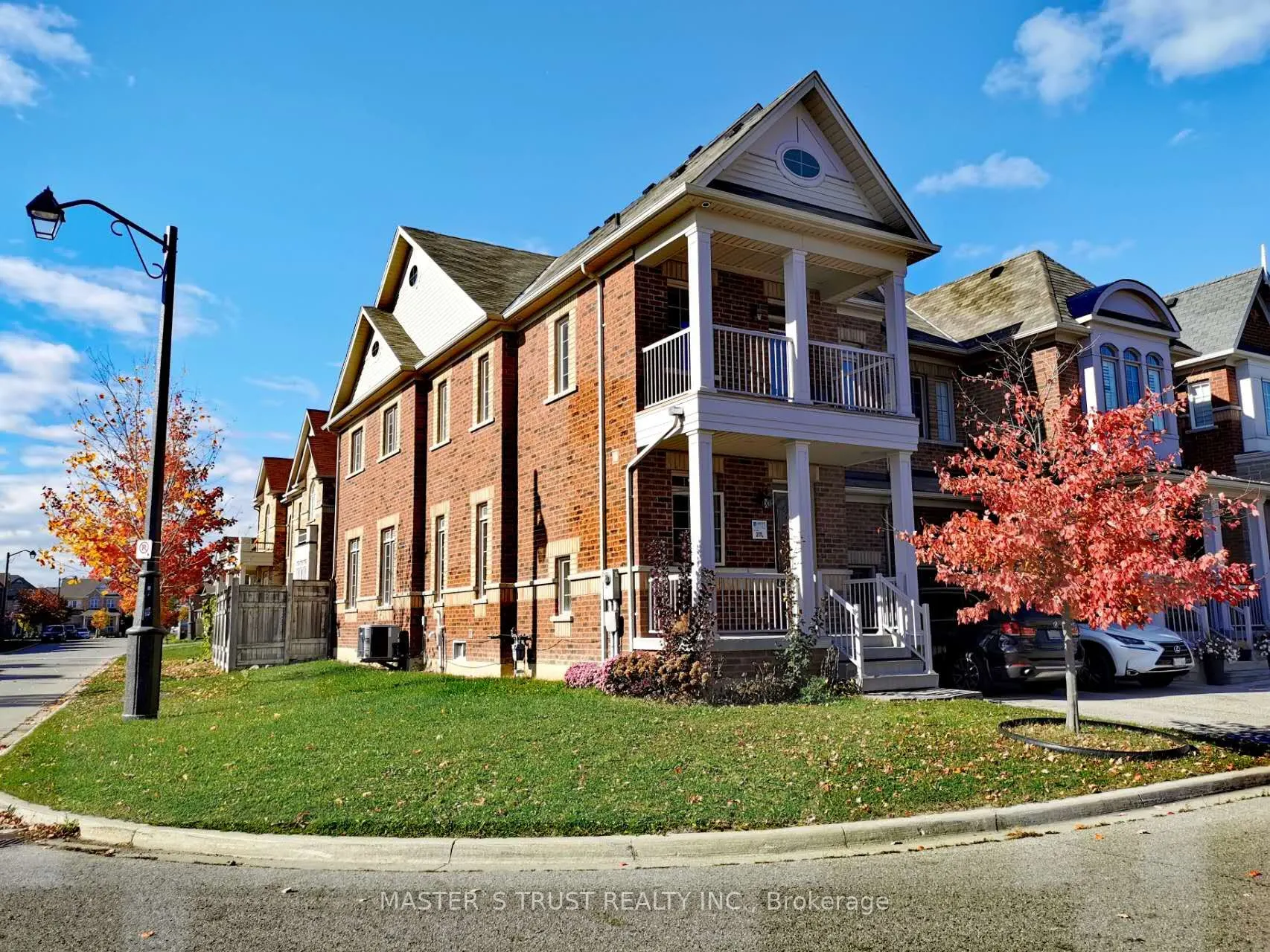 16 William Bartlett Drive