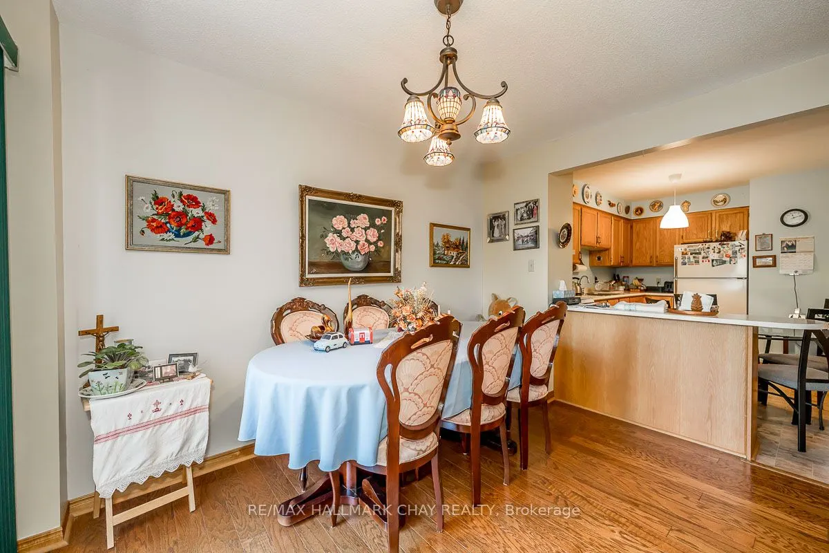 10 Riverley Lane, #2