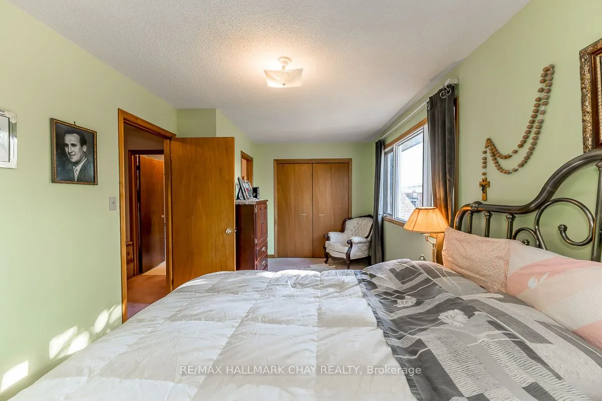 10 Riverley Lane, #2