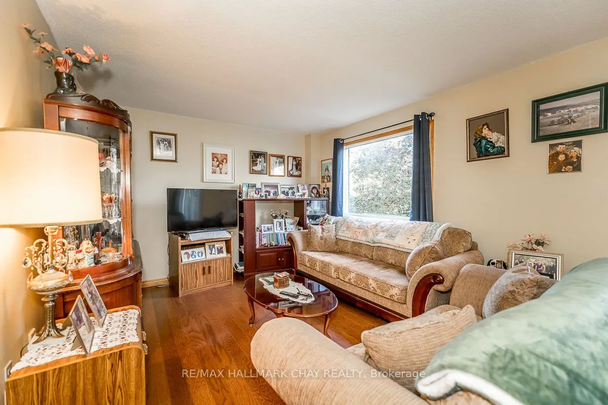 10 Riverley Lane, #2