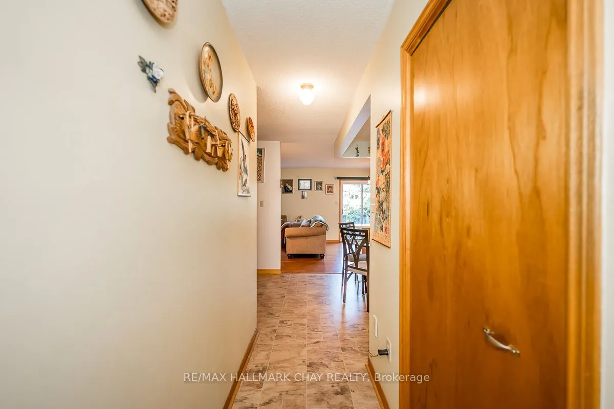 10 Riverley Lane, #2