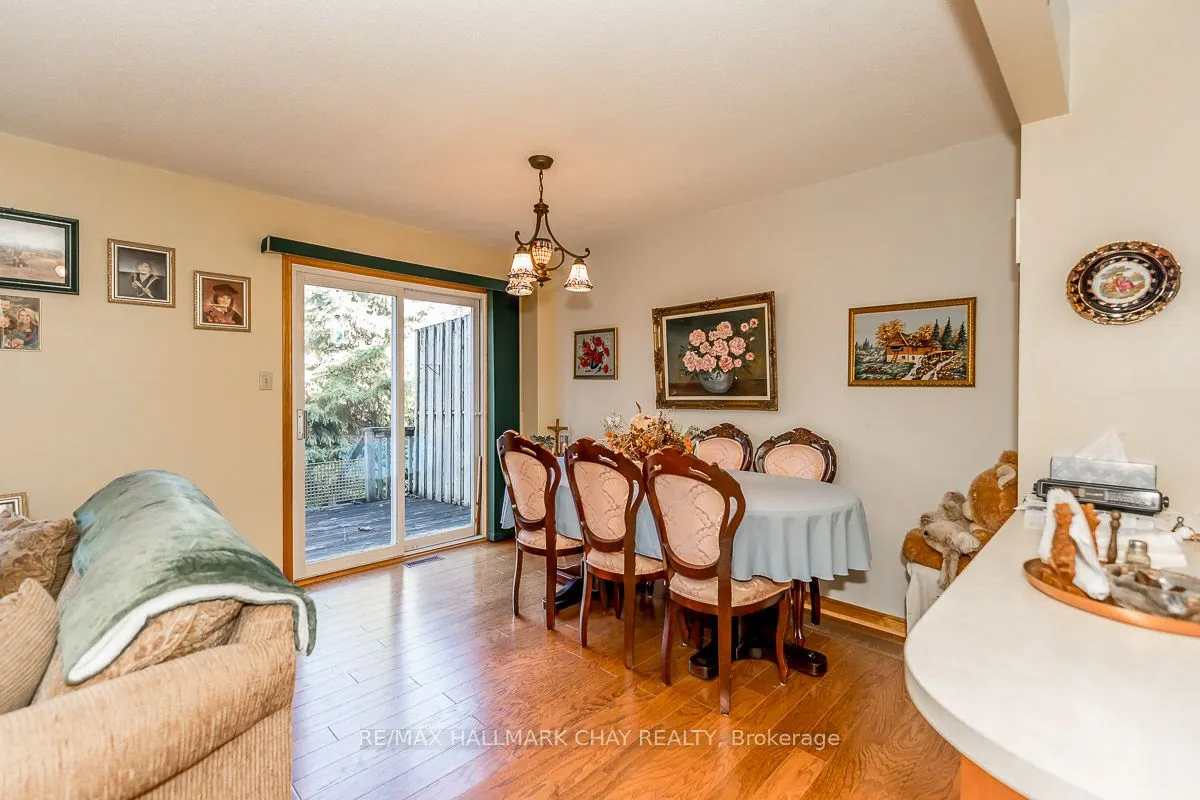 10 Riverley Lane, #2