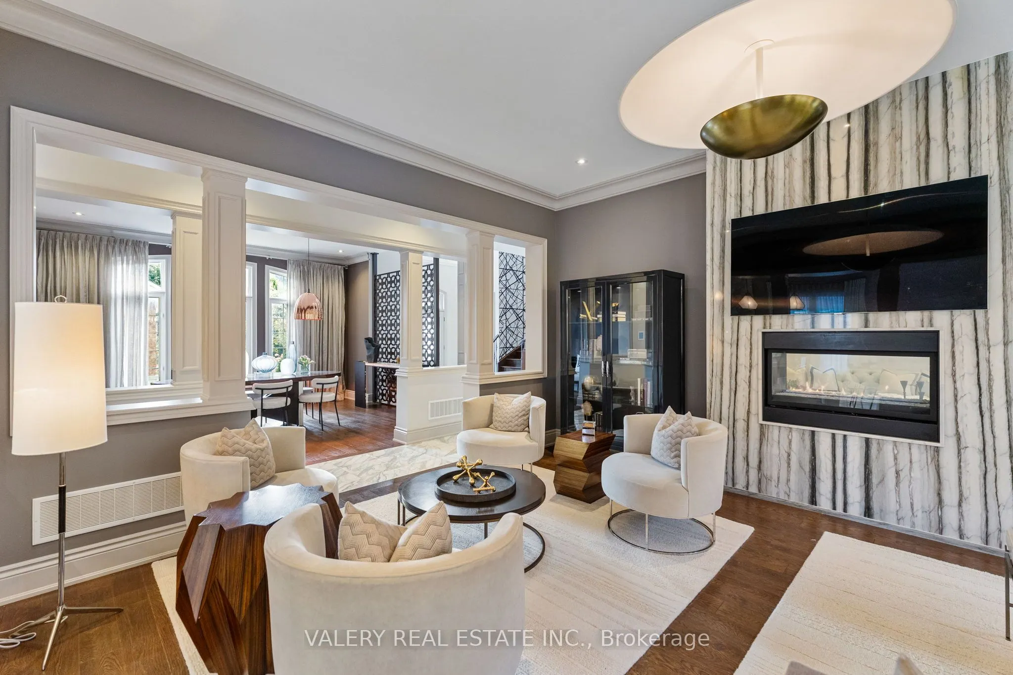 211 Grand Vellore Crescent