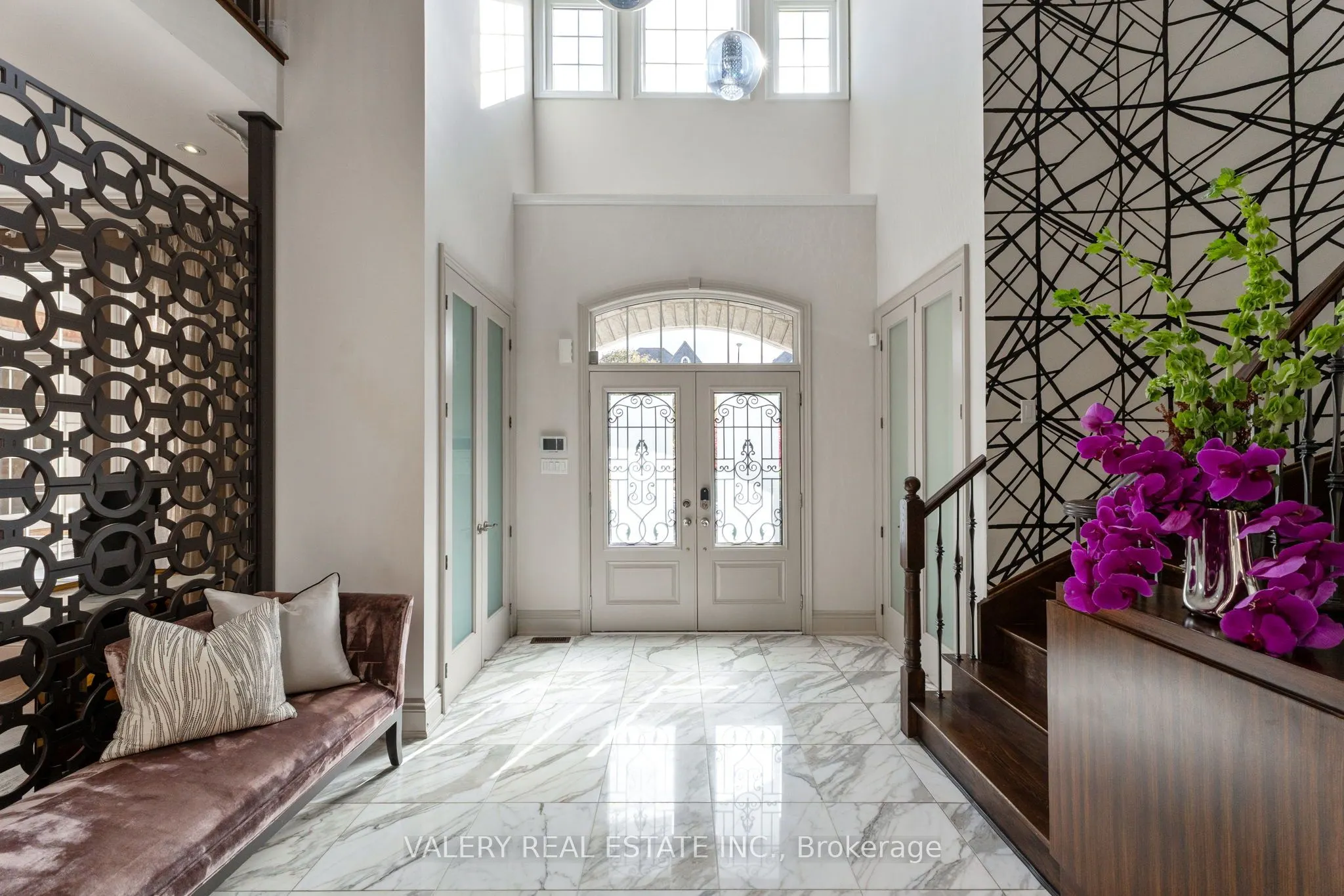 211 Grand Vellore Crescent