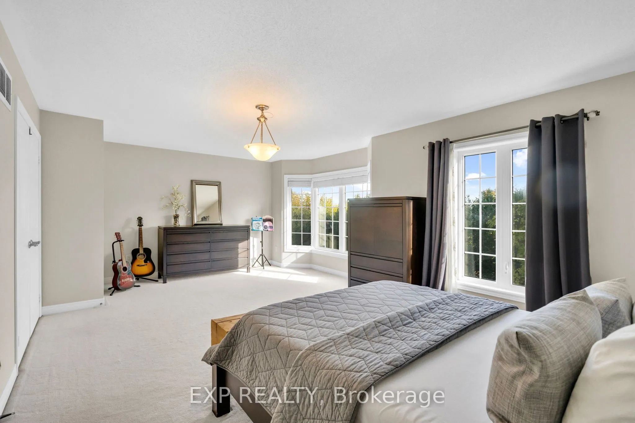 101 Smoothwater Terrace