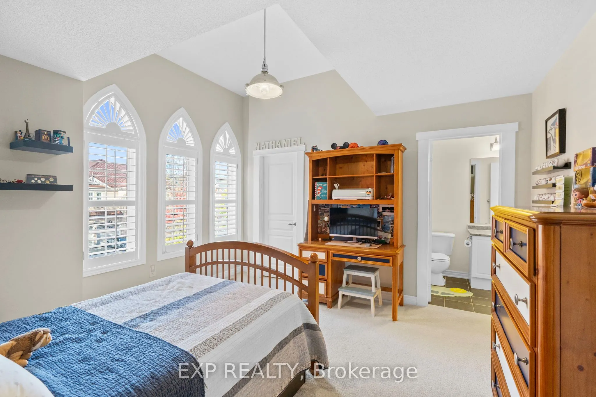 101 Smoothwater Terrace