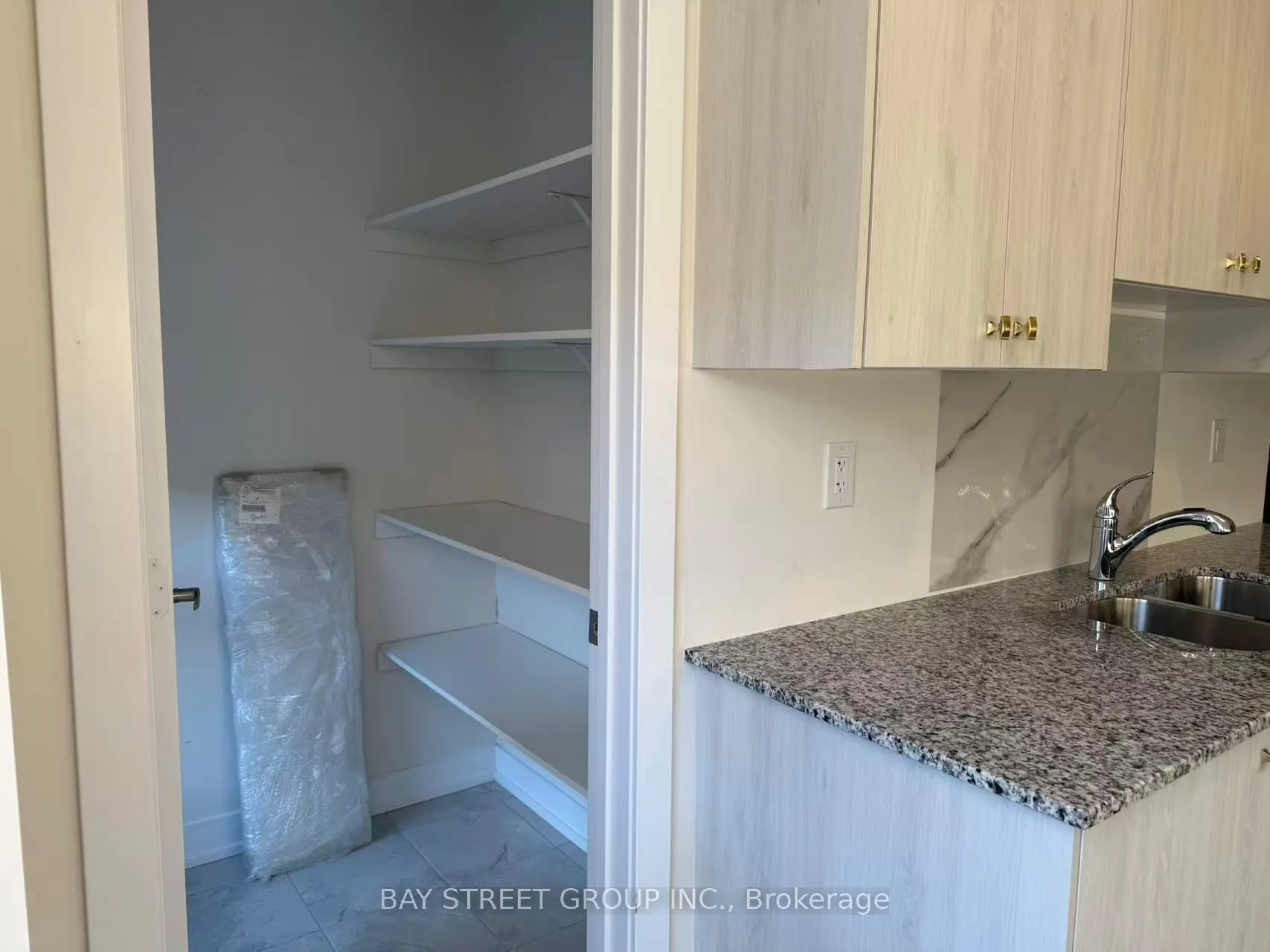 96 Stauffer Crescent