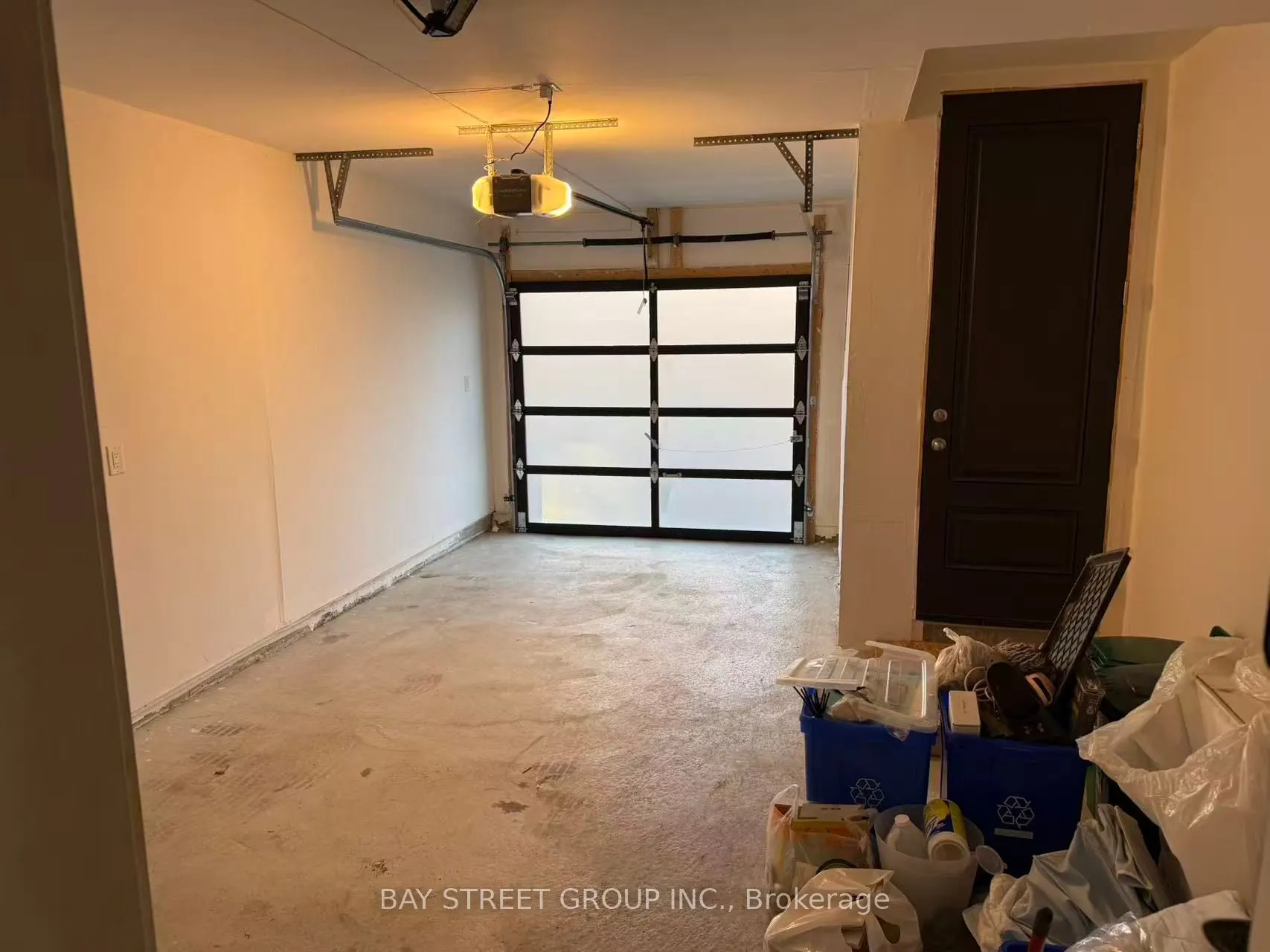 96 Stauffer Crescent