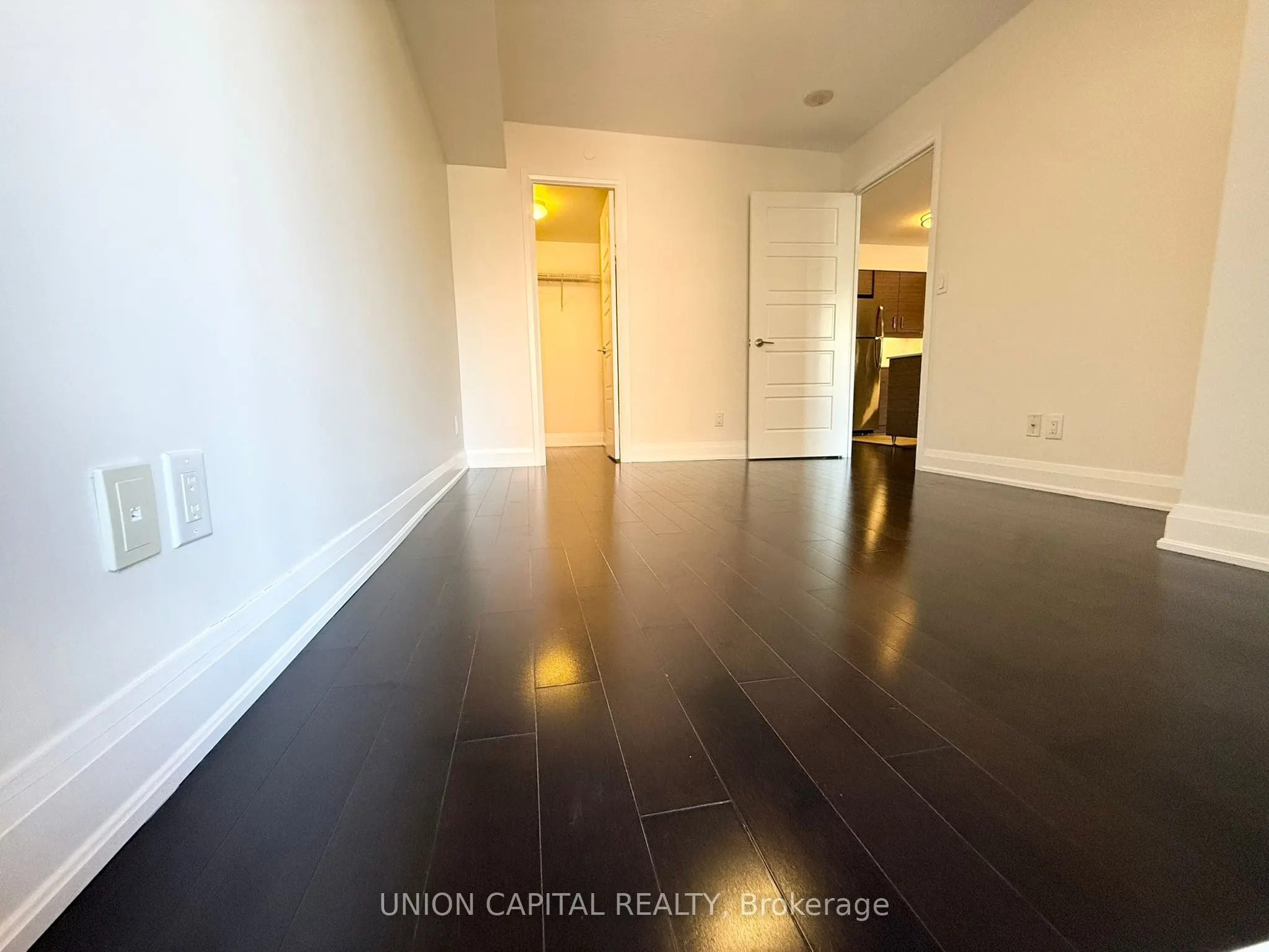 8200 BIRCHMOUNT Road, #503