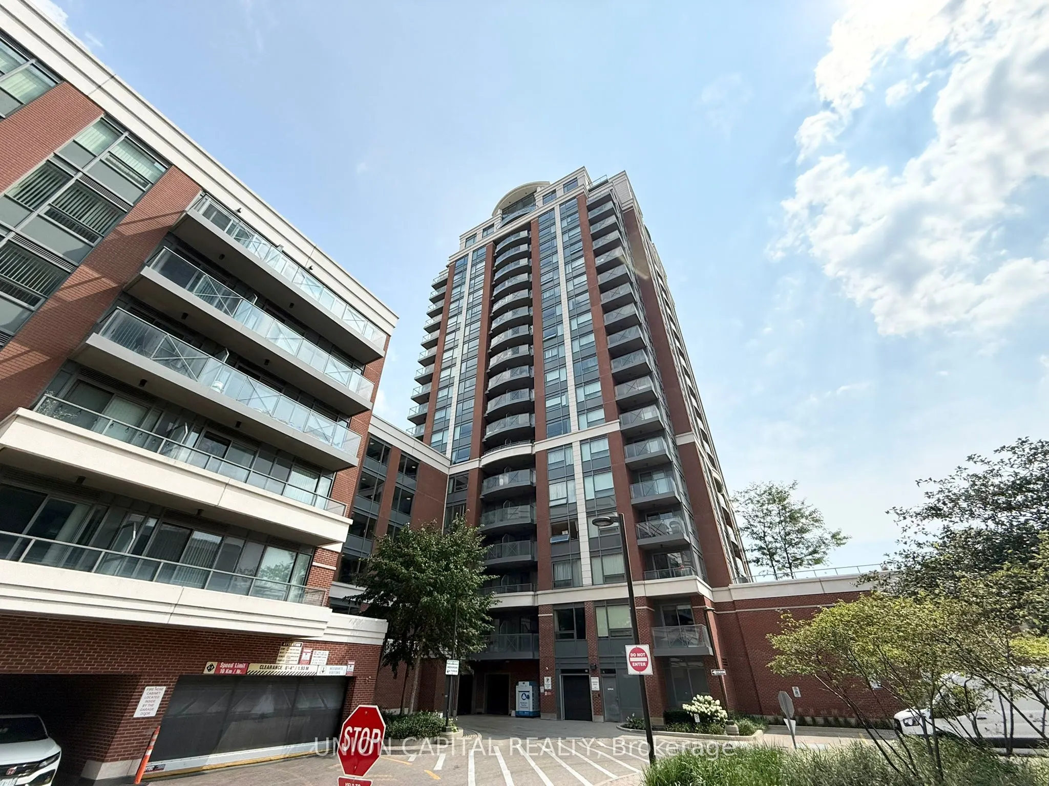 8200 BIRCHMOUNT Road, #503