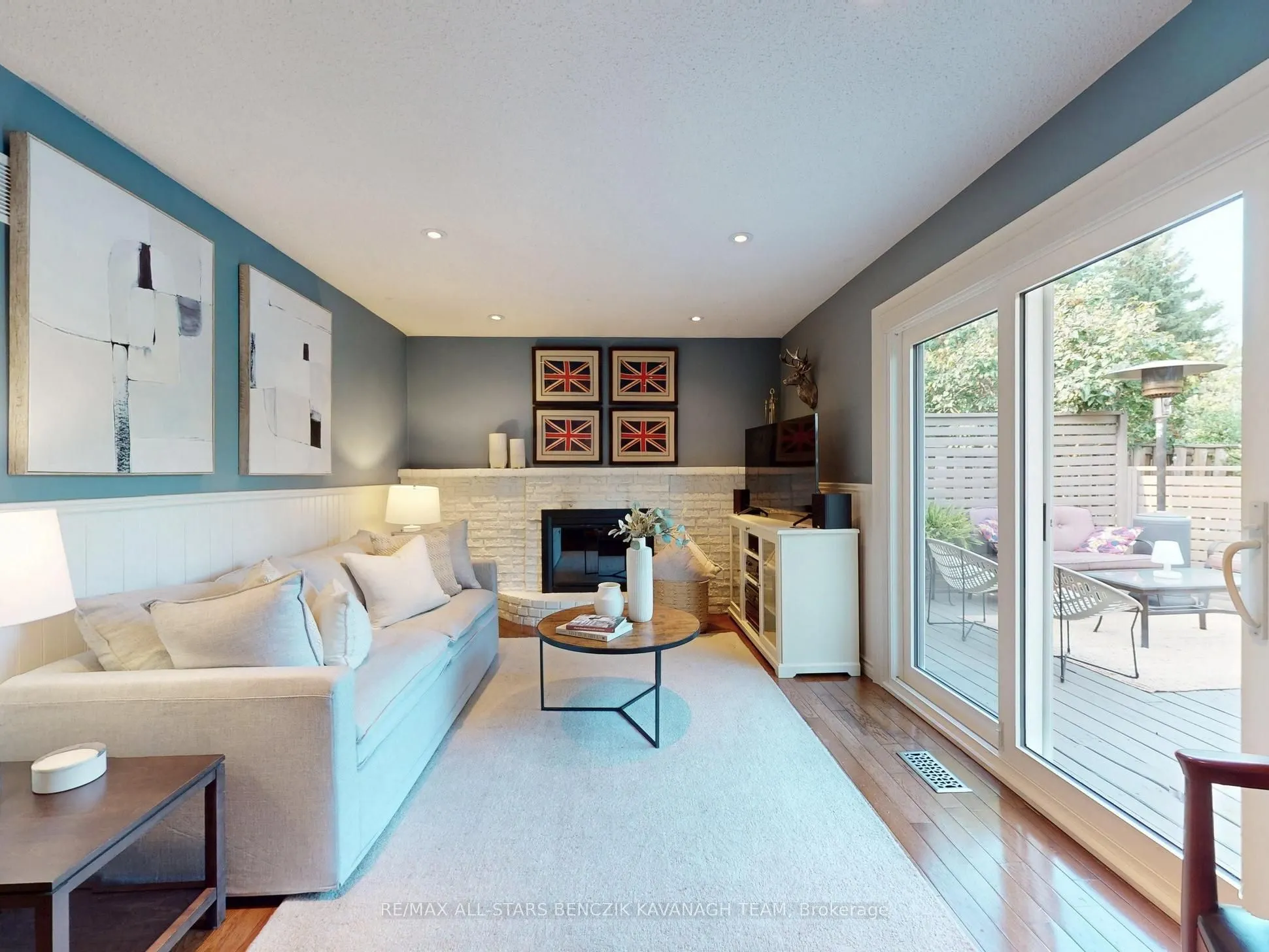 93 Sir Lancelot Drive