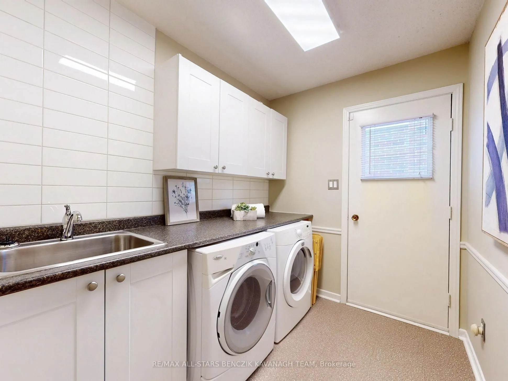 93 Sir Lancelot Drive