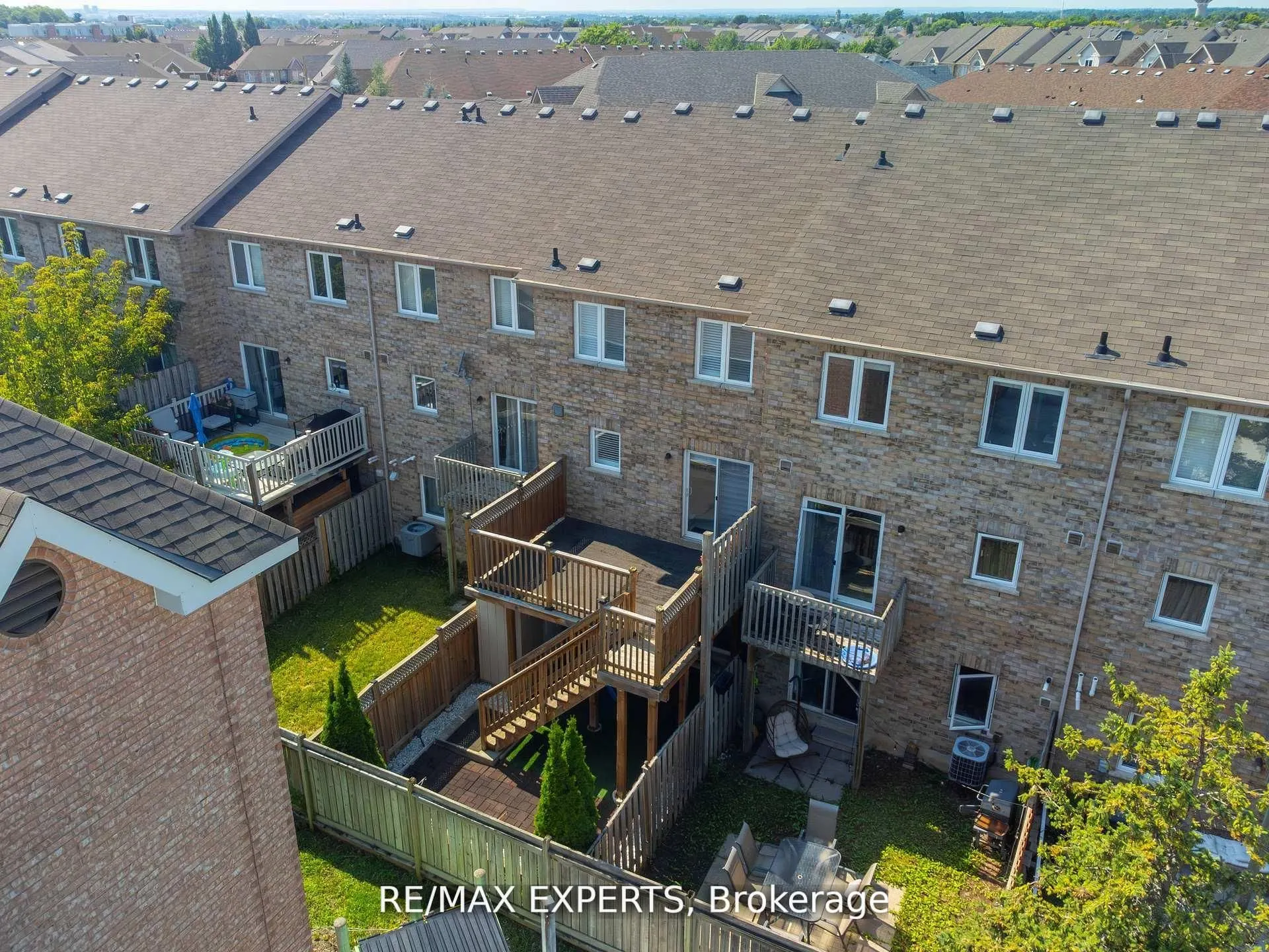 19 Foxchase Avenue, #32