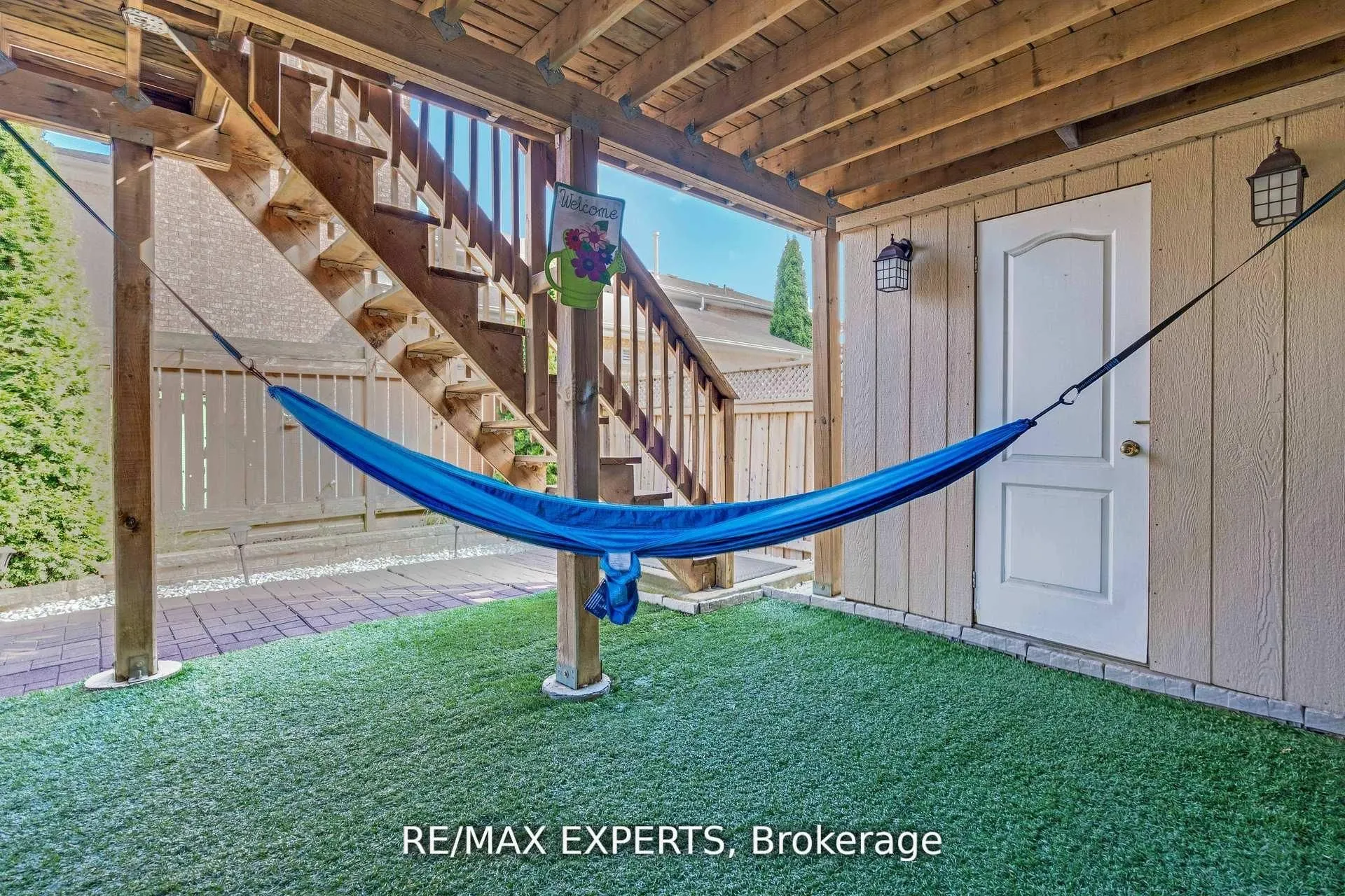 19 Foxchase Avenue, #32