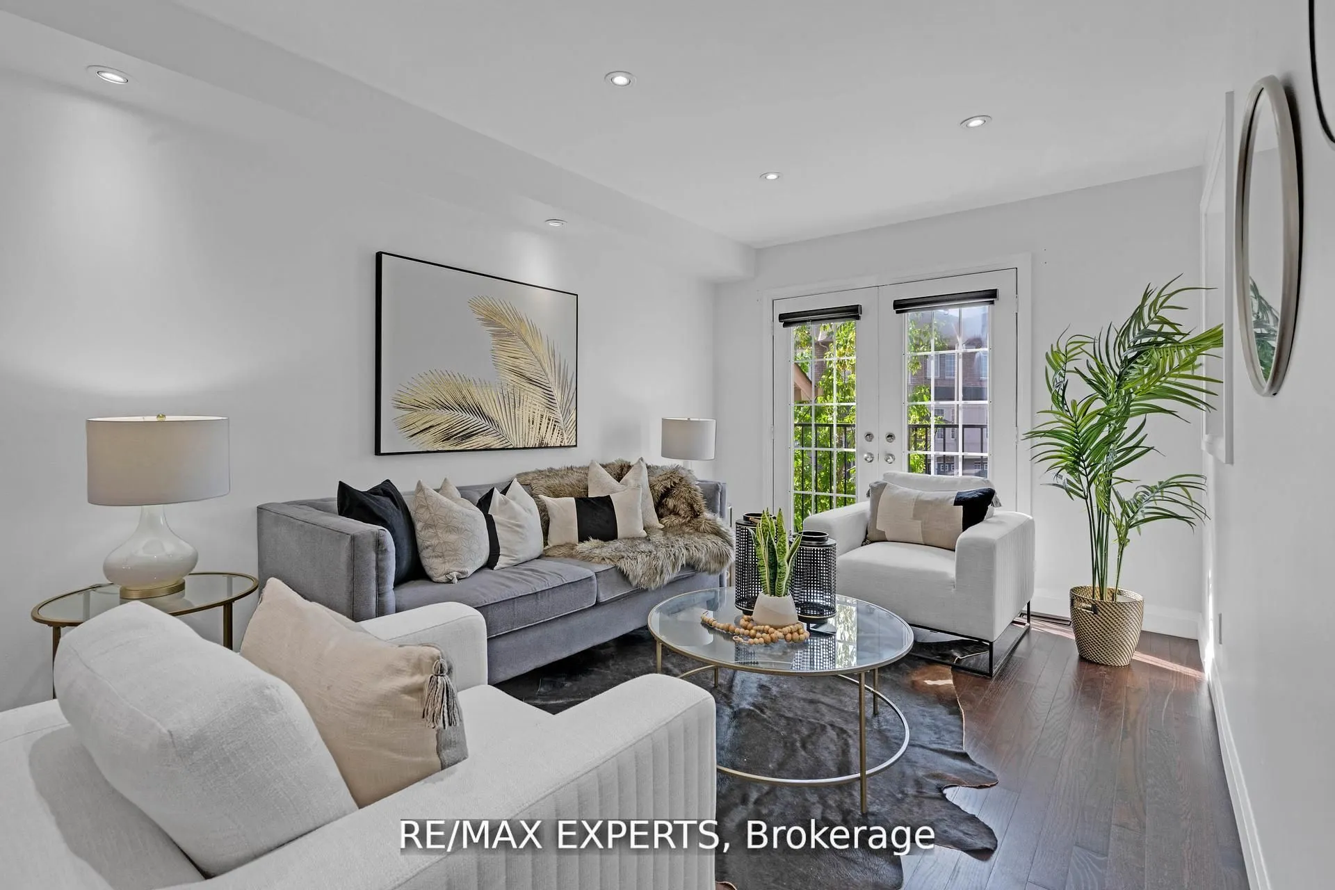 19 Foxchase Avenue, #32