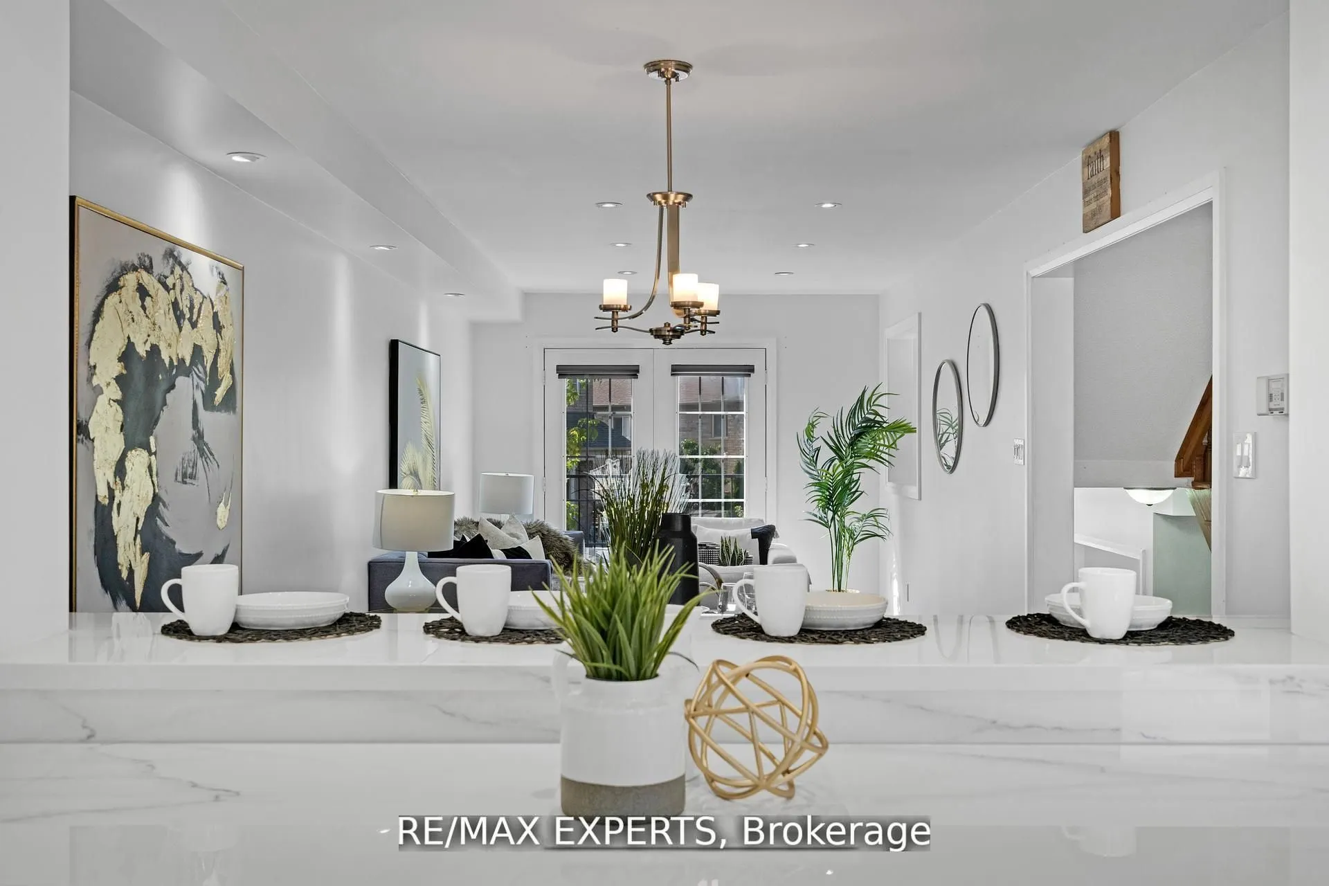 19 Foxchase Avenue, #32