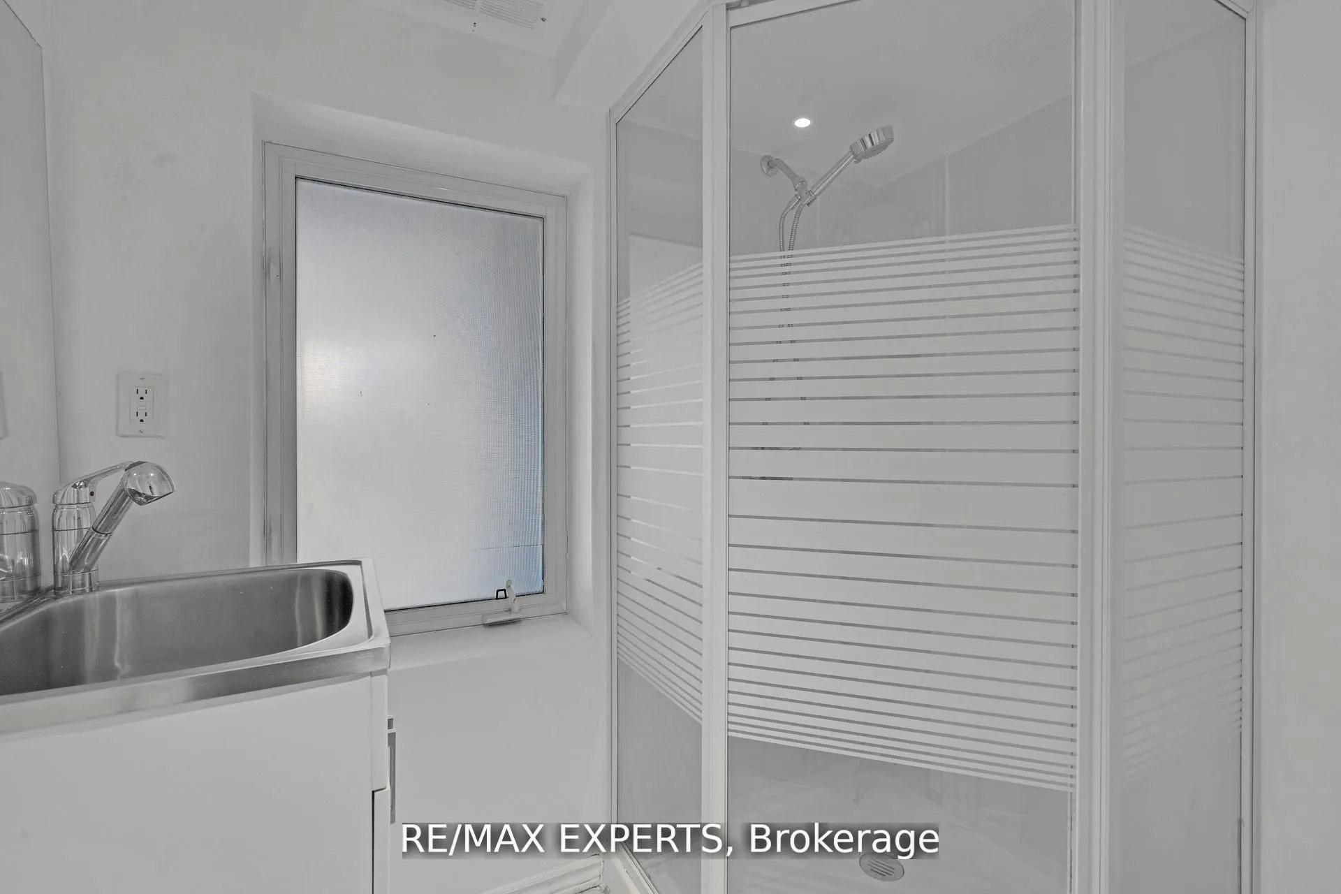 19 Foxchase Avenue, #32